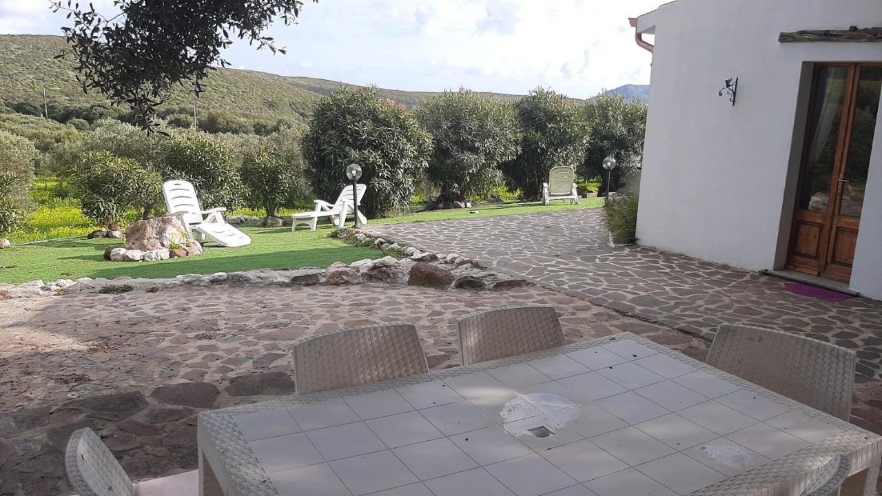Bed and Breakfast Sa Ruscitta SantʼAntìoco Exterior foto