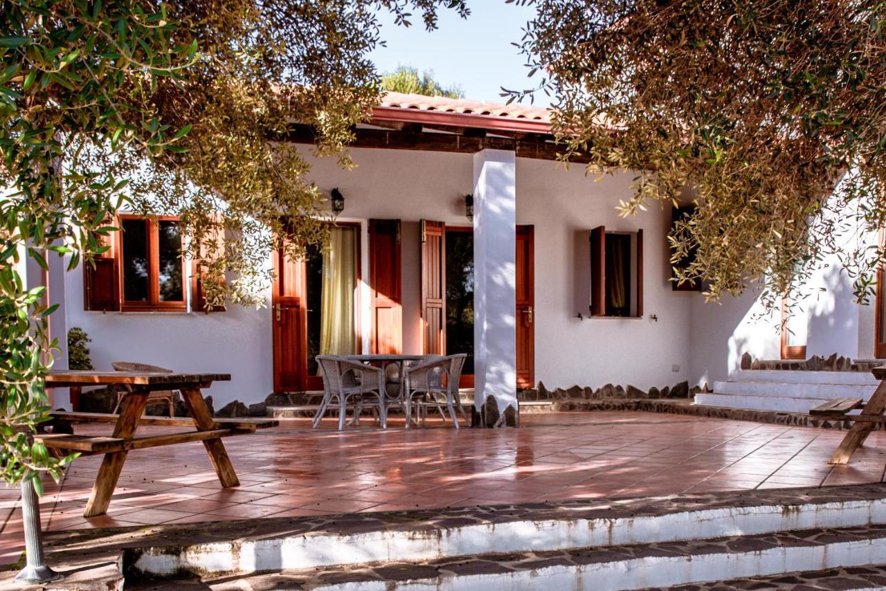 Bed and Breakfast Sa Ruscitta SantʼAntìoco Exterior foto