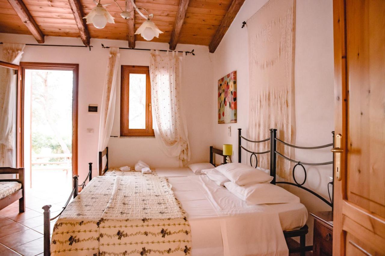 Bed and Breakfast Sa Ruscitta SantʼAntìoco Exterior foto