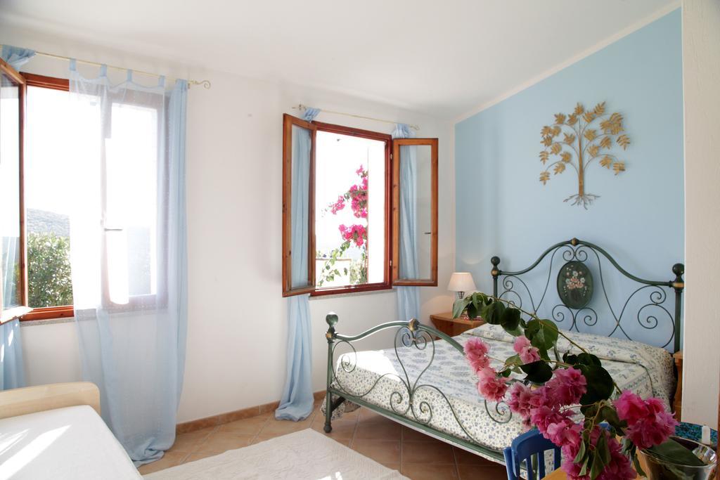 Bed and Breakfast Sa Ruscitta SantʼAntìoco Habitación foto