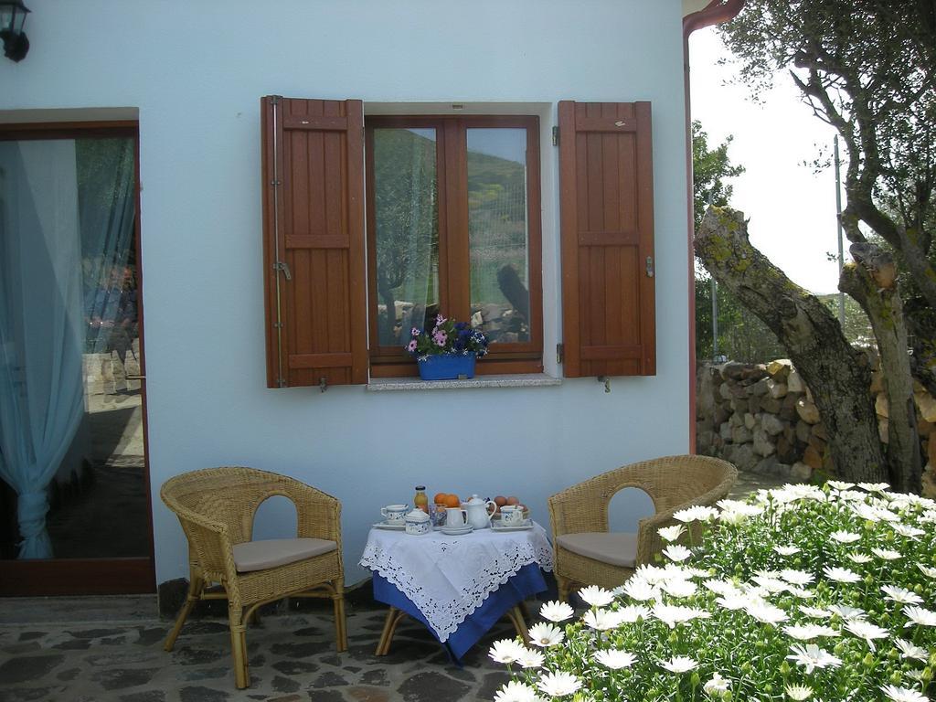 Bed and Breakfast Sa Ruscitta SantʼAntìoco Exterior foto