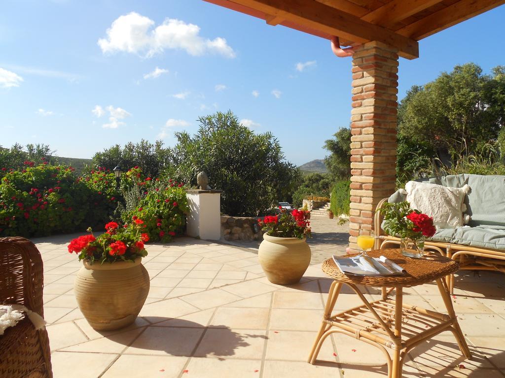 Bed and Breakfast Sa Ruscitta SantʼAntìoco Exterior foto